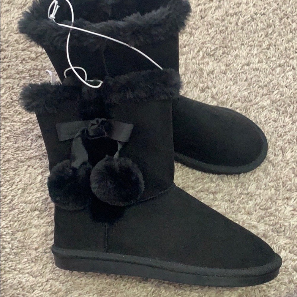 NWT! Justice Black Fur Boots size 4